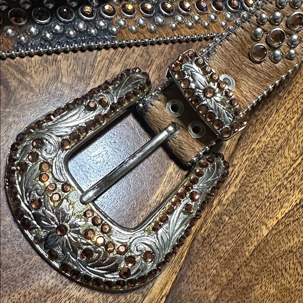 B.B. Simon Brown and Silver Studded Belt Vintage Leather - Picture 16 of 16